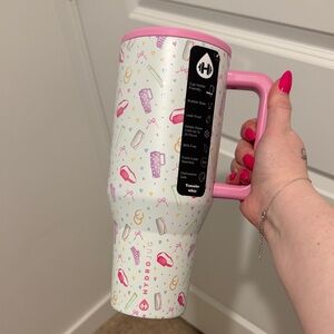 HydroJug White Travel Mug with Pink Handle and Gold Accents
